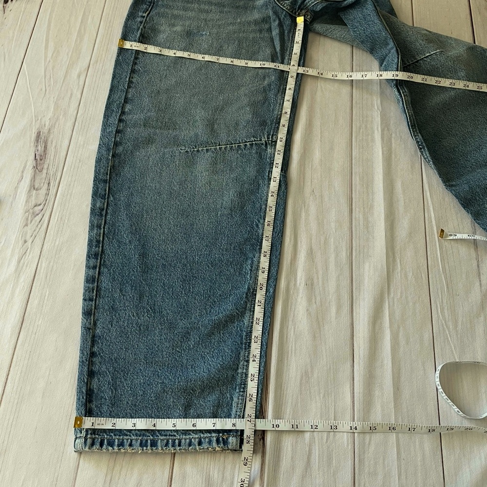 NWT BDG Logan Loose Barrel Jeans Women’s 27 Blue Denim Buckle Baggy Boyfriend - Picture 15 of 16